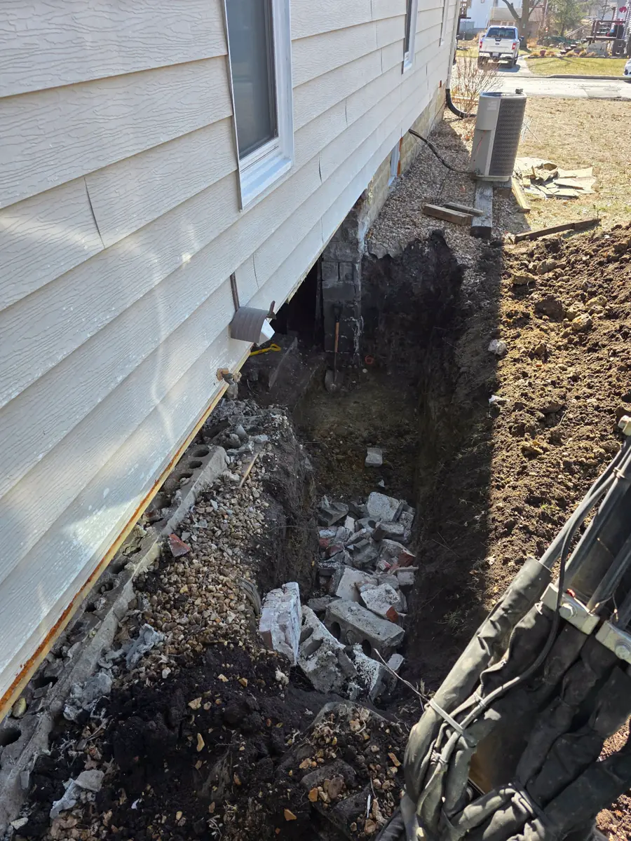 Rebar reinforcement grid tied into existing footing — Kearney, Missouri