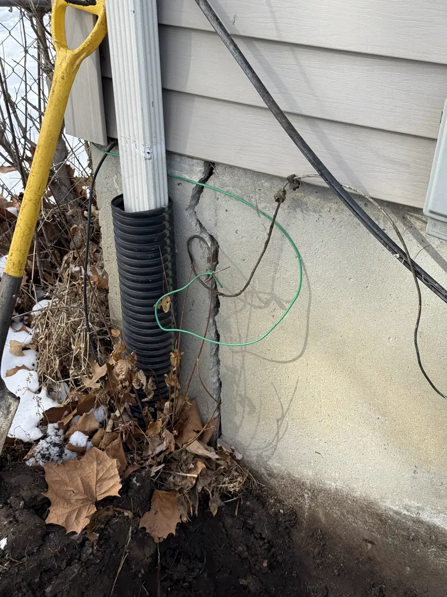 Ceiling-to-wall junction restored after wall was corrected — Lee's Summit, MO