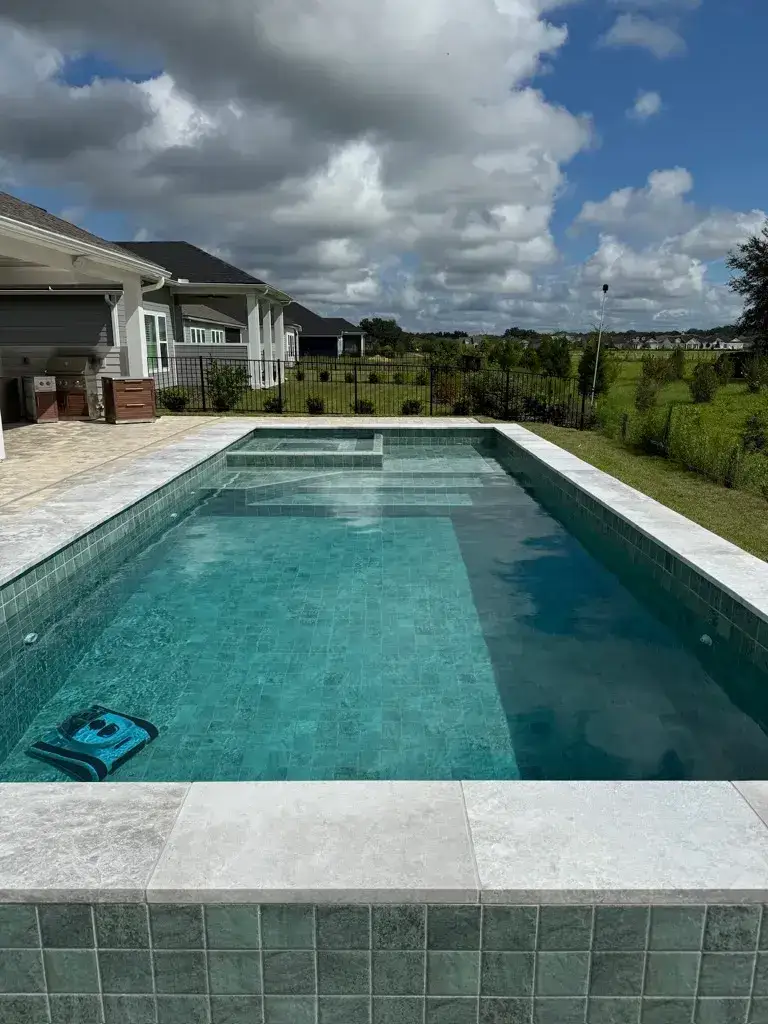 Elegance by Kisol Praia fiberglass pool shell — pool installation by JLB in West Des Moines, Iowa